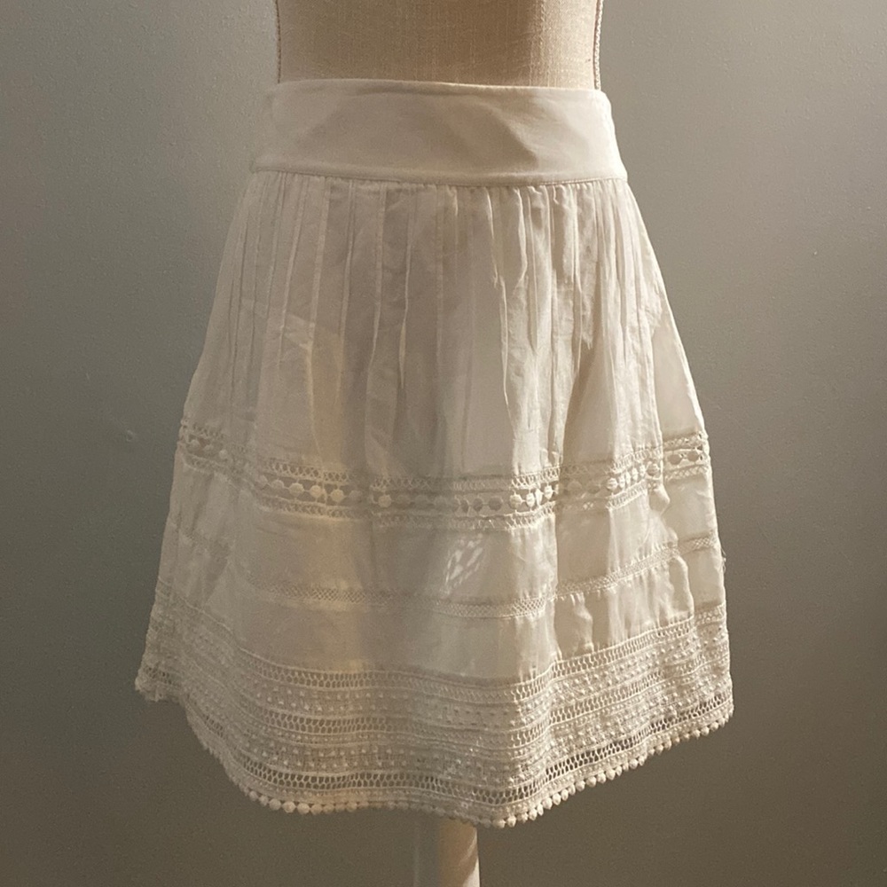 New with Tags Ann Taylor Ann Taylor Silk White Lace Eyelet Skirt Size 00P